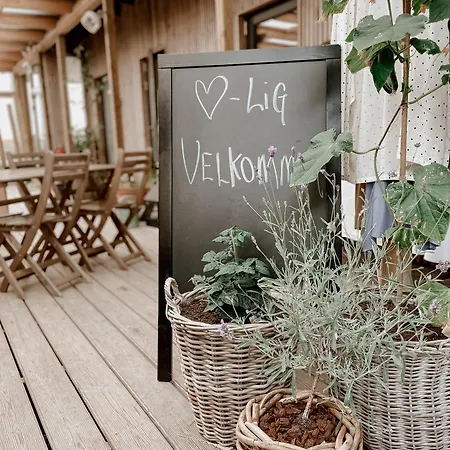 Guesthouse Klitmoller فندق مبيت وإفطار *